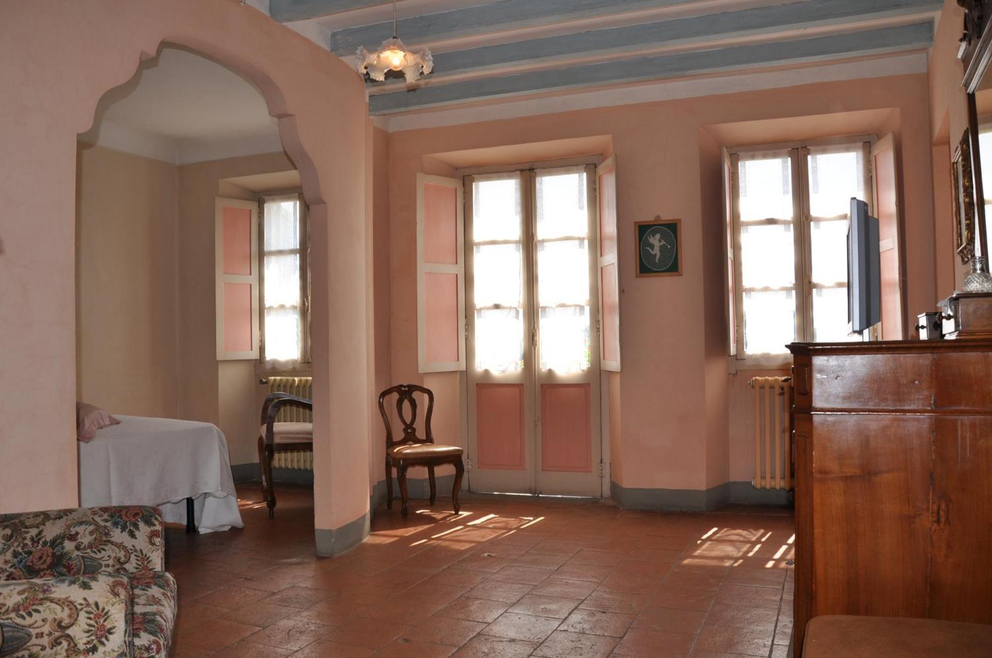 Palazzo Tornielli Bed & Breakfast Mombello Monferrato Exterior photo