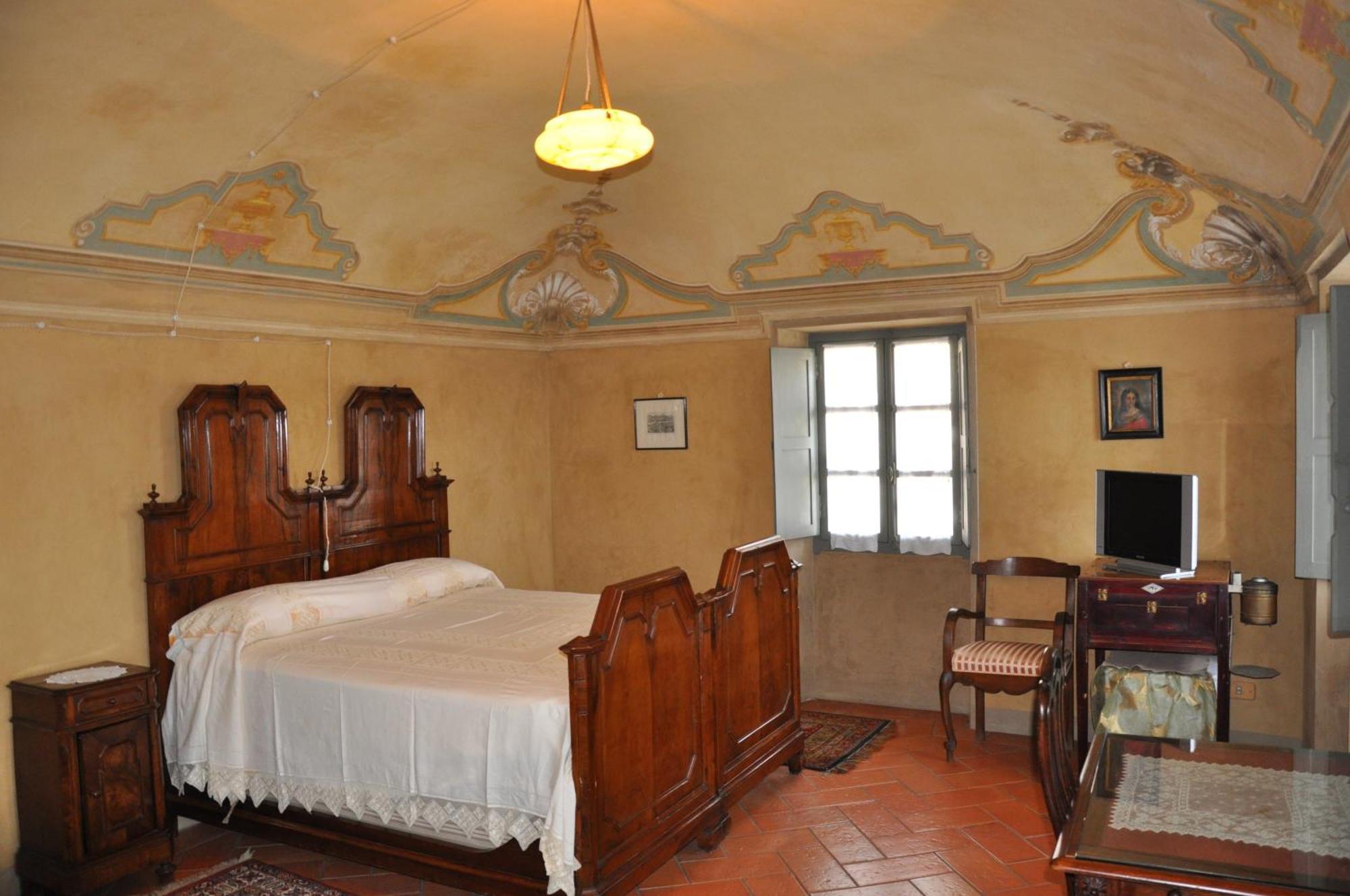 Palazzo Tornielli Bed & Breakfast Mombello Monferrato Exterior photo
