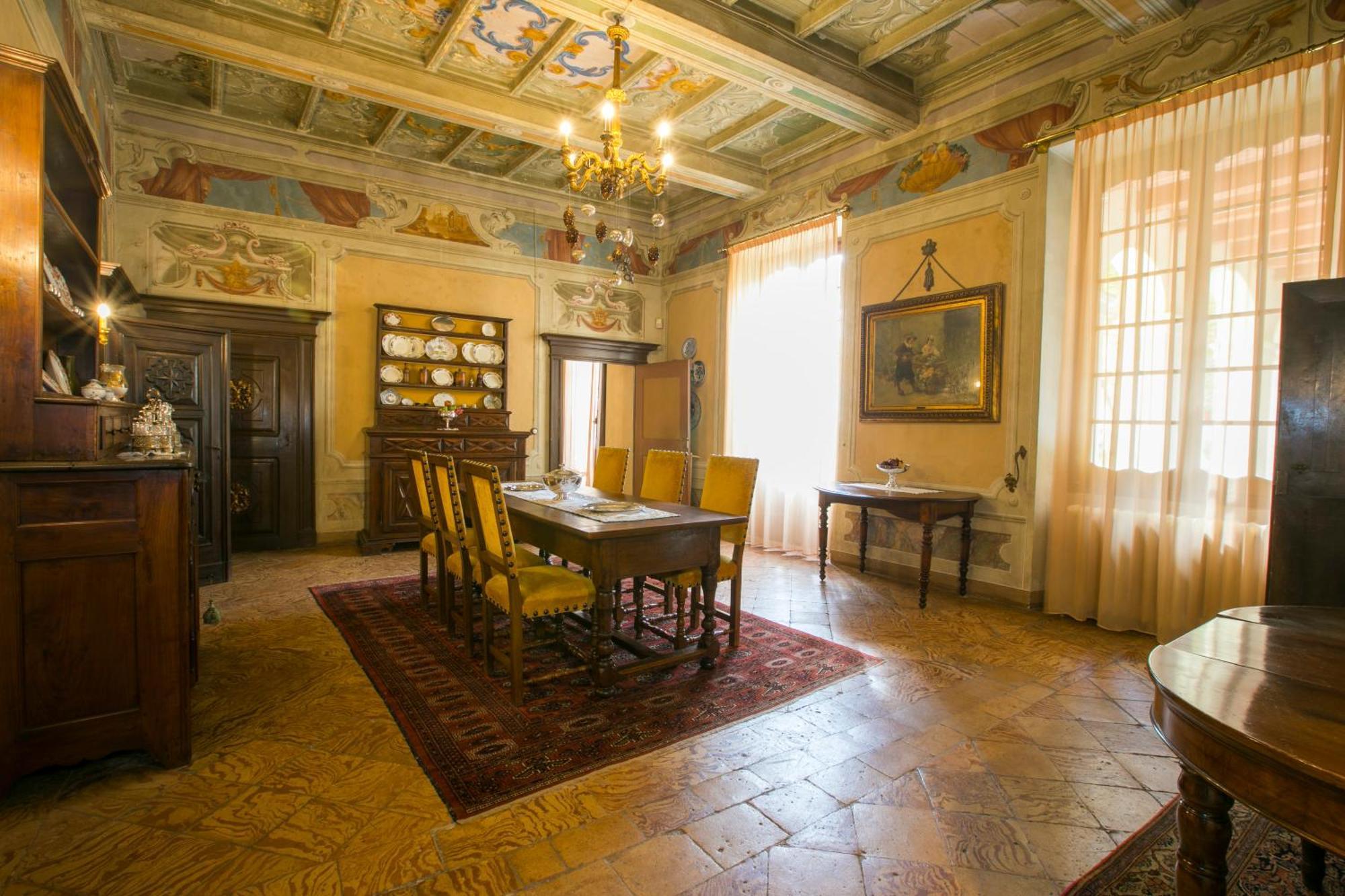 Palazzo Tornielli Bed & Breakfast Mombello Monferrato Exterior photo