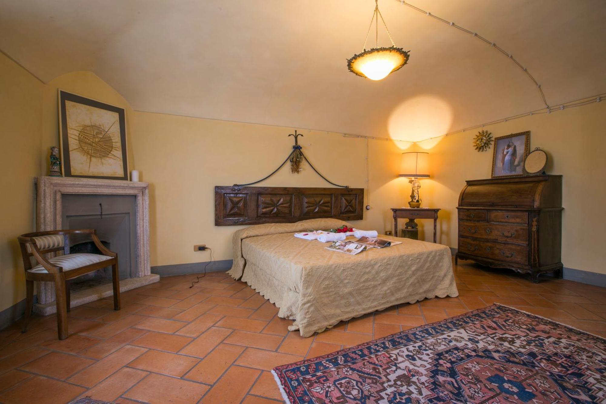 Palazzo Tornielli Bed & Breakfast Mombello Monferrato Exterior photo